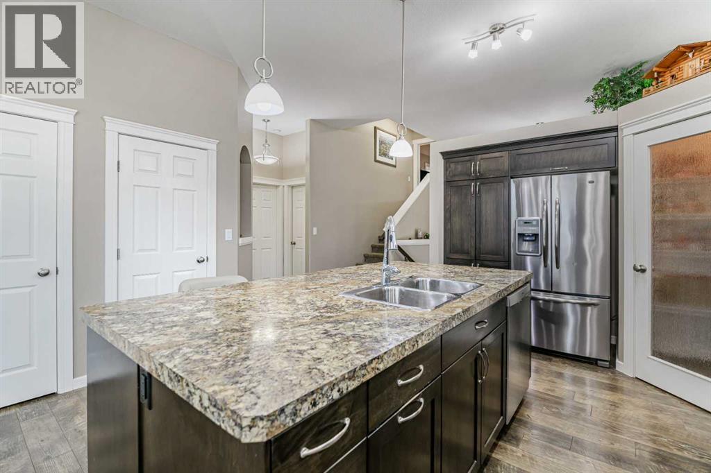 18 Mackenzie Crescent, Lacombe, Alberta  T4L 0B3 - Photo 7 - A2296900