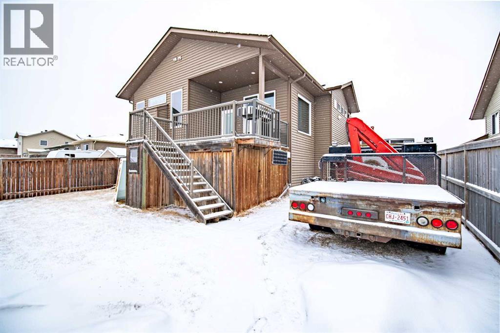 18 Mackenzie Crescent, Lacombe, Alberta  T4L 0B3 - Photo 41 - A2296900