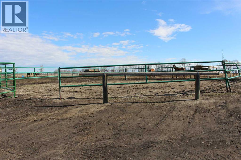 1250 343a Township, Bowden, Alberta  T0M 0K0 - Photo 25 - A2307602