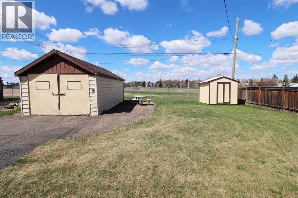 5108 54 Street, Ponoka, Alberta  T4J 1H8 - Photo 25 - A2310180