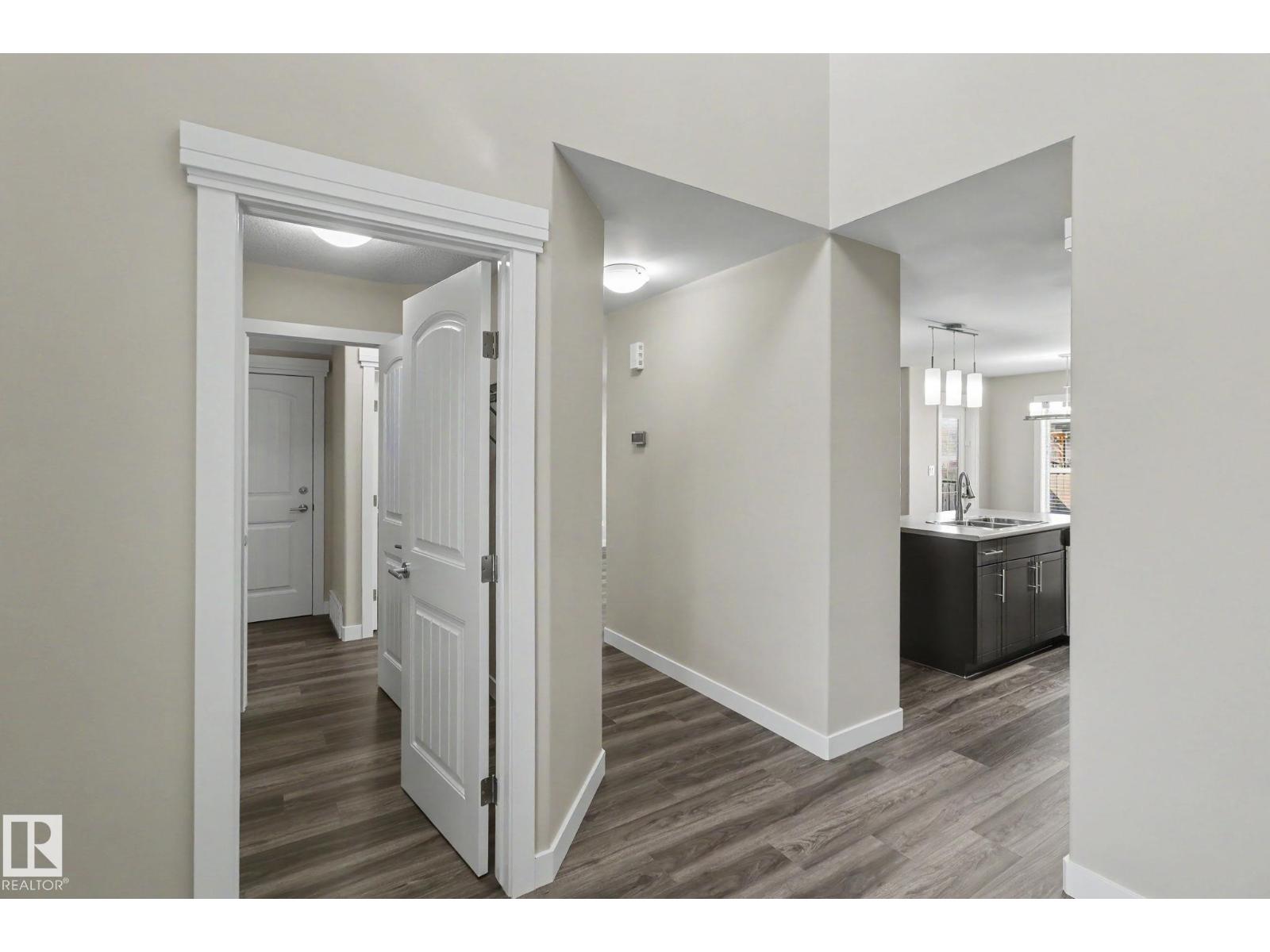 2547 Amerongen Cr Sw, Edmonton, Alberta  T6W 3C2 - Photo 6 - E4481964