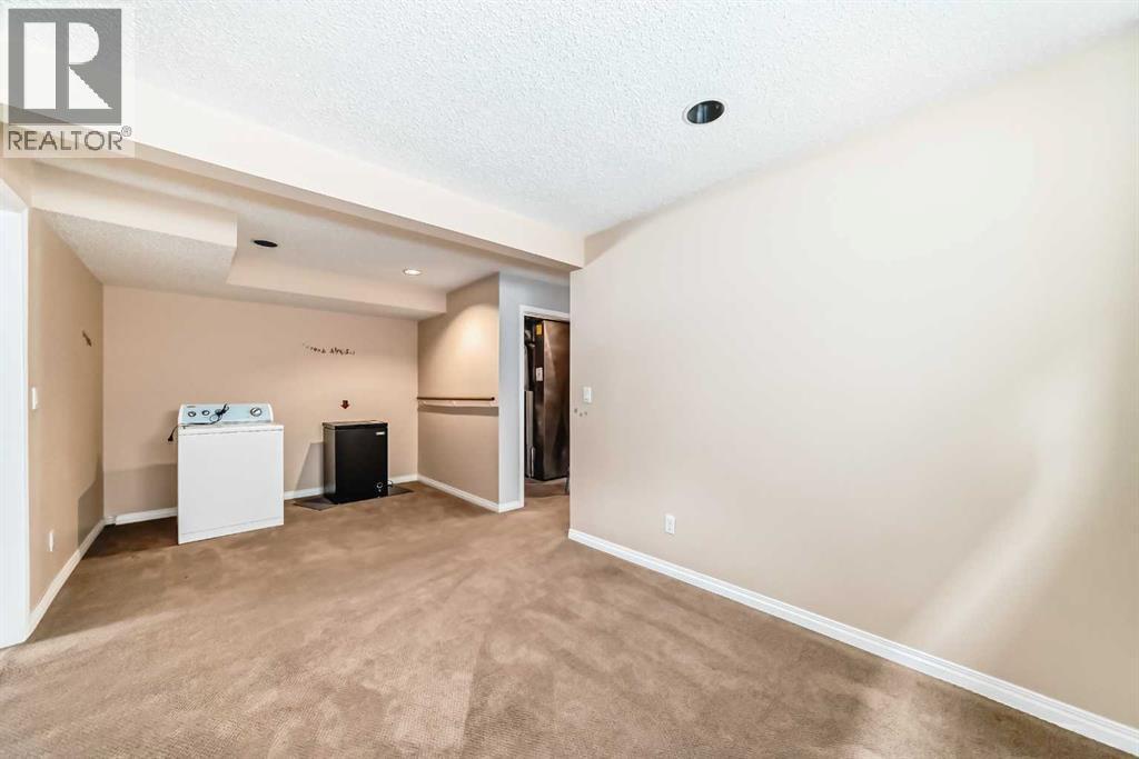 1011 17a Street NE, Calgary, Alberta  T2E 4V2 - Photo 35 - A2298602