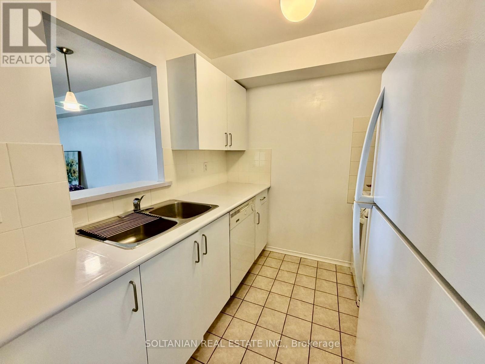 402 - 555 Wilson Hts Boulevard, Toronto, Ontario  M3H 6B5 - Photo 10 - C13127976