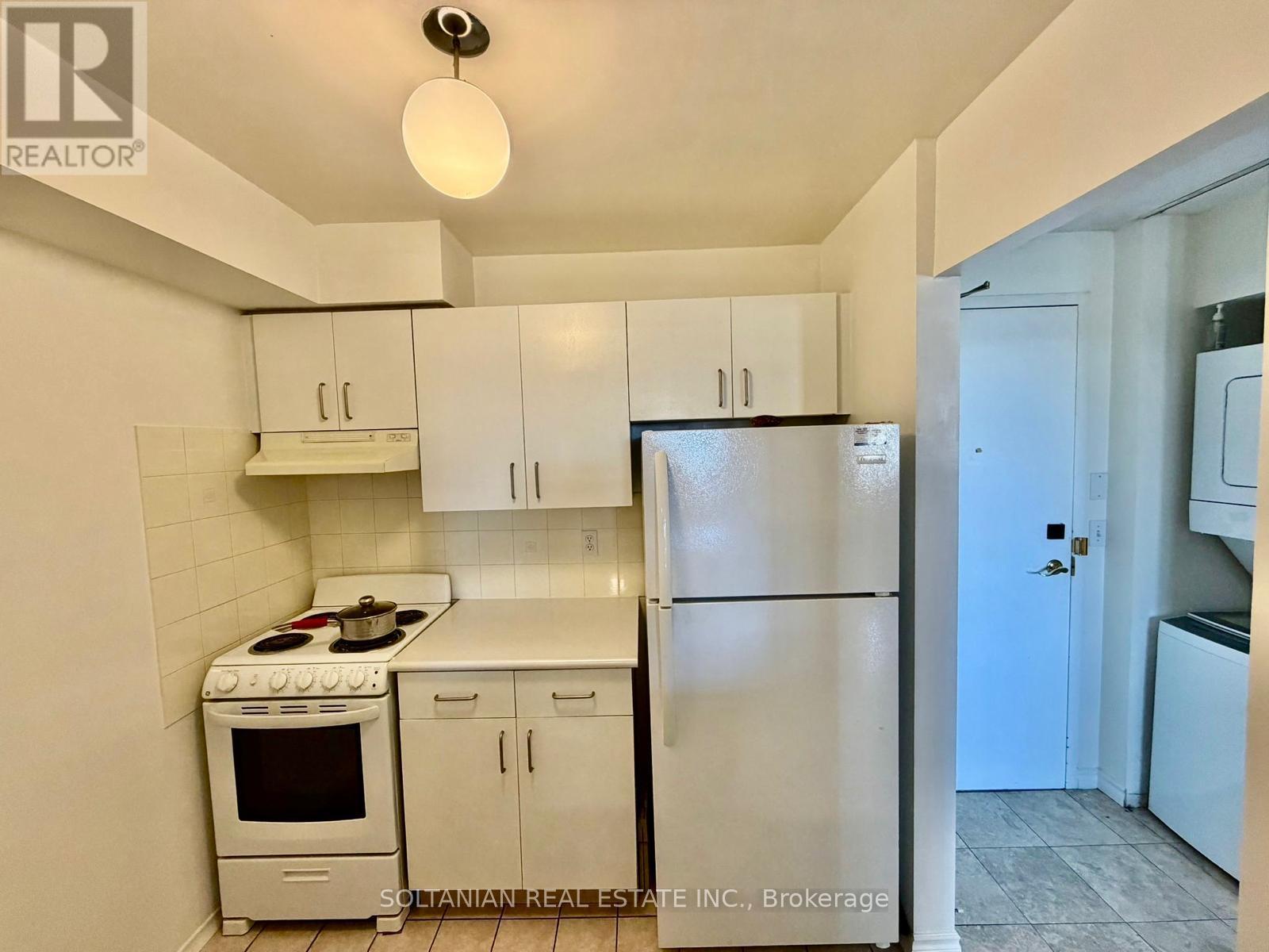 402 - 555 Wilson Hts Boulevard, Toronto, Ontario  M3H 6B5 - Photo 12 - C13127976