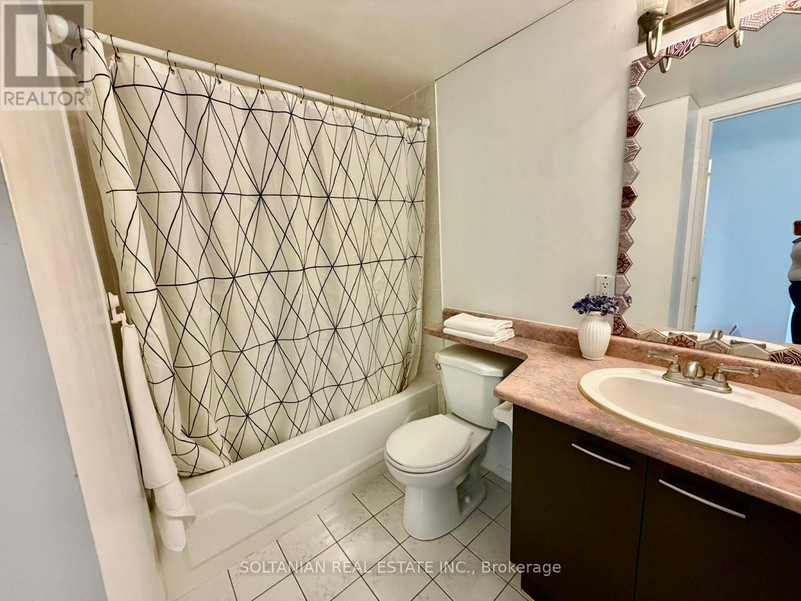 402 - 555 Wilson Hts Boulevard, Toronto, Ontario  M3H 6B5 - Photo 16 - C13127976