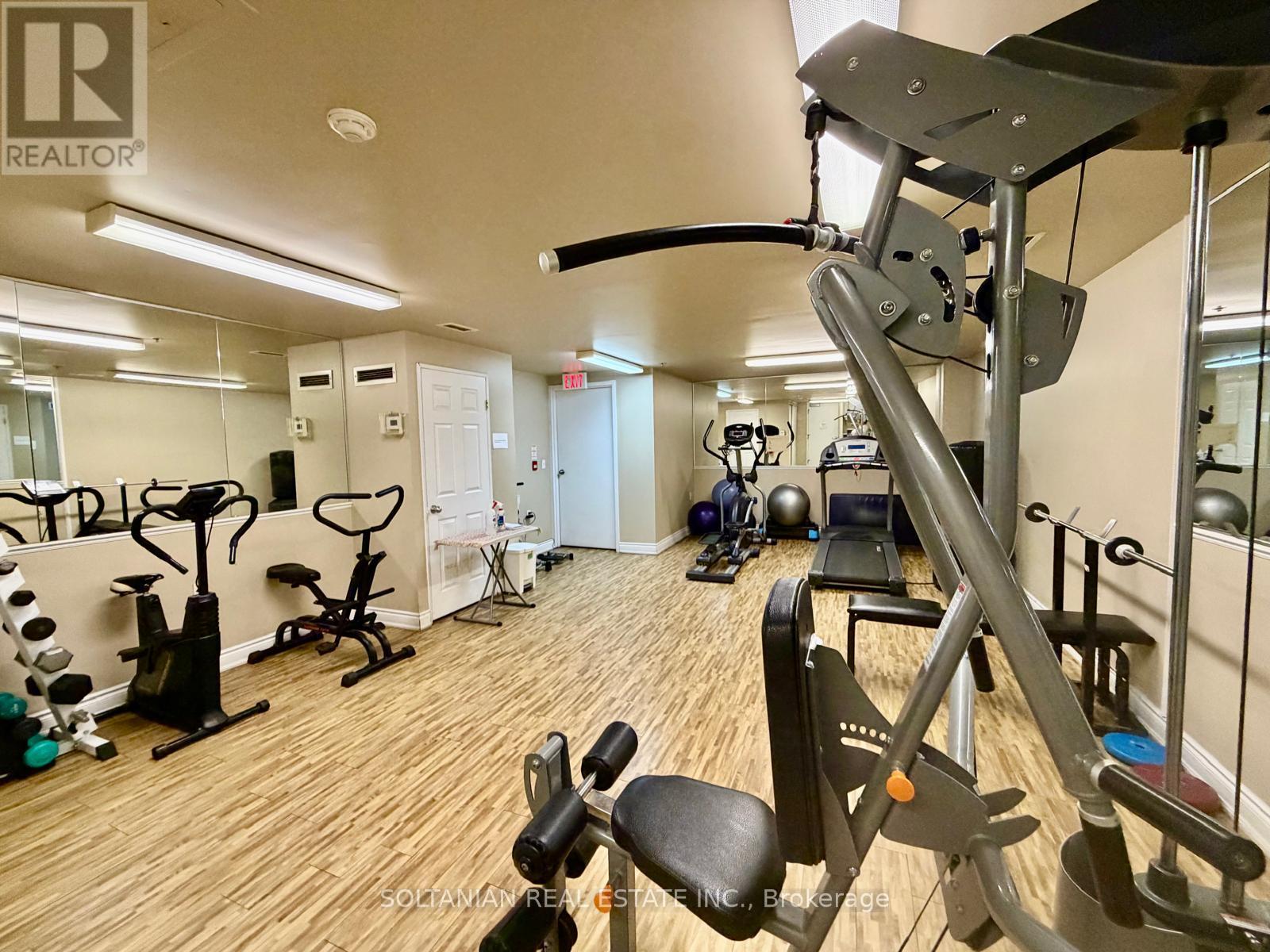 402 - 555 Wilson Hts Boulevard, Toronto, Ontario  M3H 6B5 - Photo 21 - C13127976
