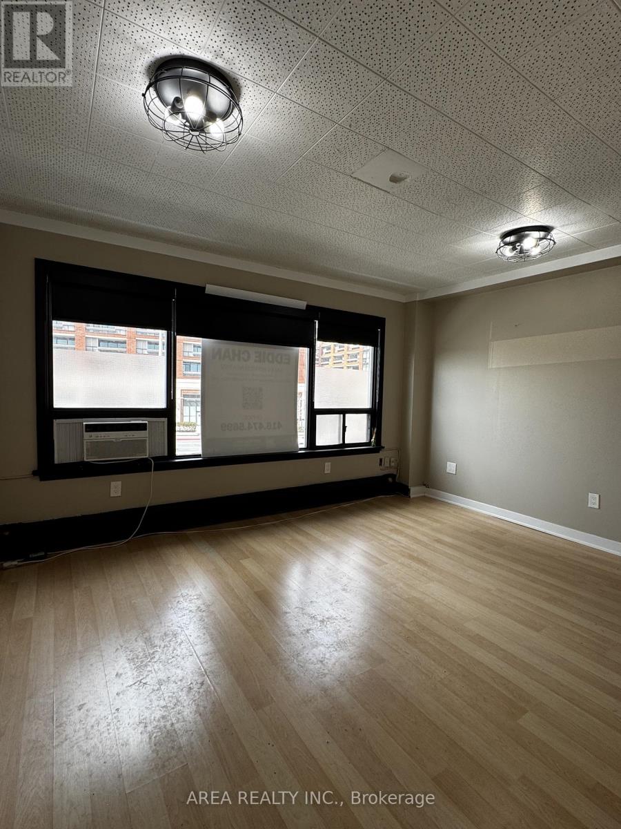 12 - 783 LAWRENCE AVENUE W, Toronto, Ontario