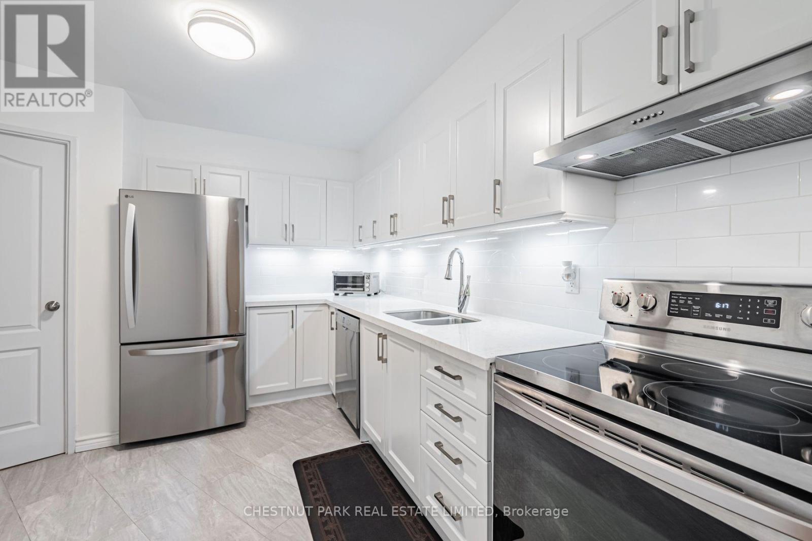 206 - 60 Pavane Linkway, Toronto, Ontario  M3C 1A1 - Photo 10 - C13128070