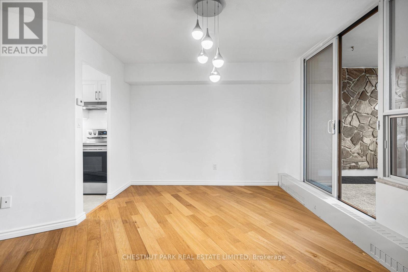 206 - 60 Pavane Linkway, Toronto, Ontario  M3C 1A1 - Photo 17 - C13128070