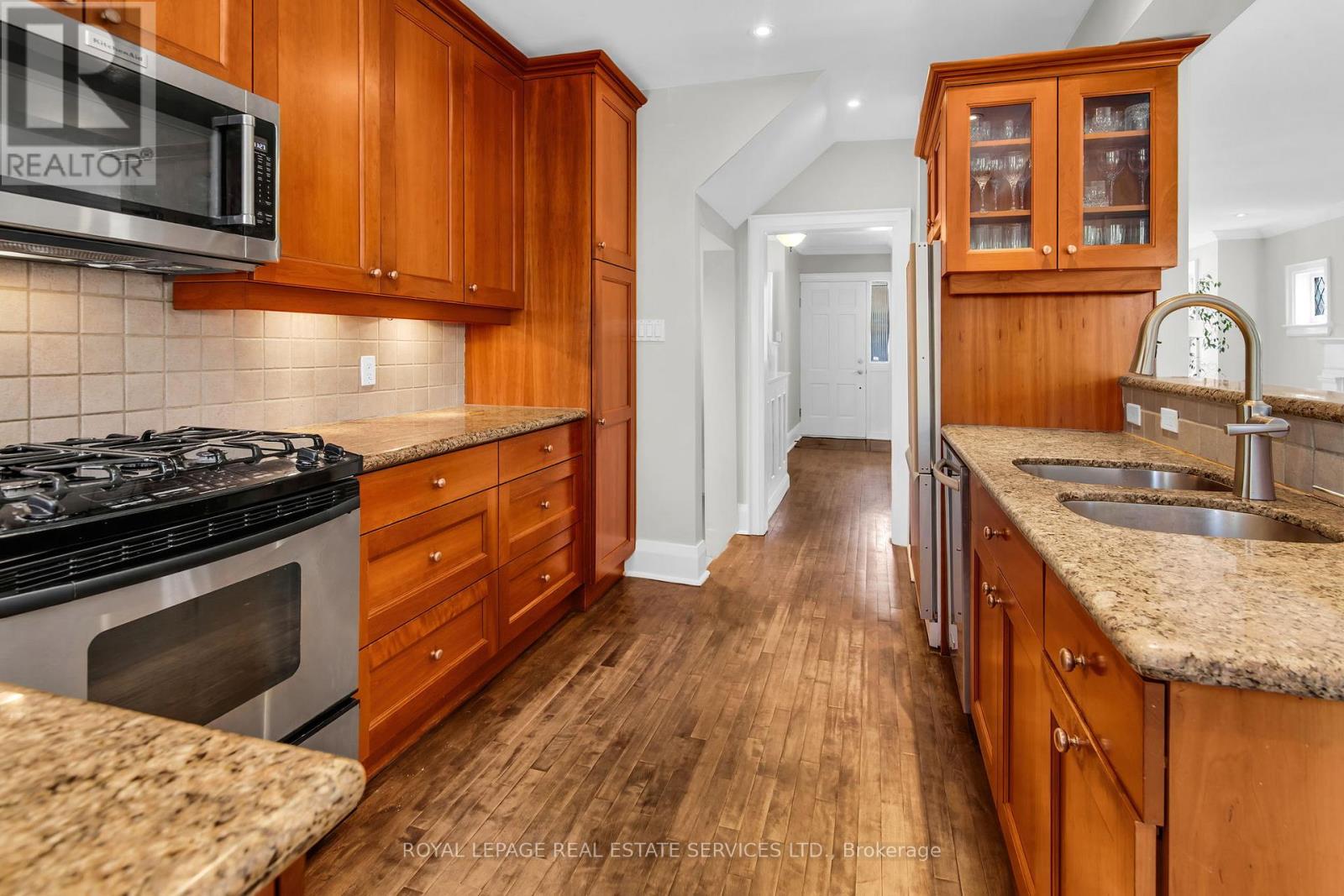 296 Rosewell Avenue, Toronto, Ontario  M4R 2A8 - Photo 20 - C13128078