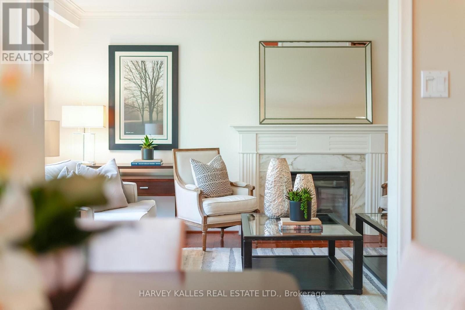 29 Warlock Crescent, Toronto, Ontario  M2K 2H8 - Photo 7 - C13128130