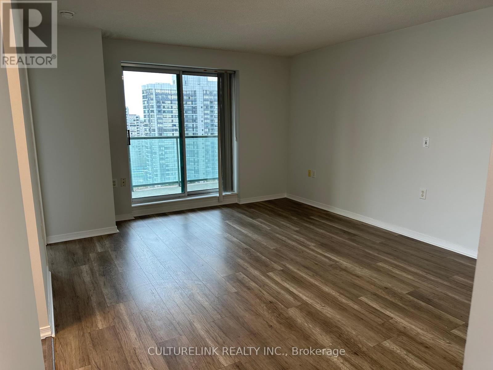 2002 - 22 Olive Avenue, Toronto, Ontario  M2N 7G6 - Photo 5 - C13128224