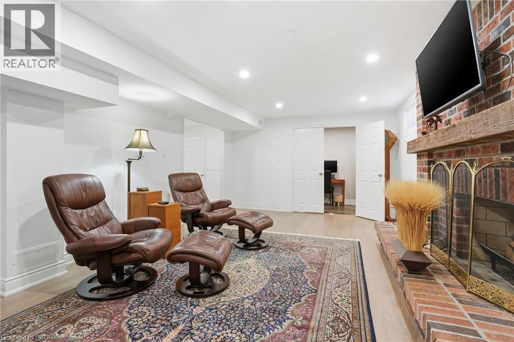 1765 Featherston Court, Mississauga, Ontario  L5L 3E2 - Photo 35 - 40830283