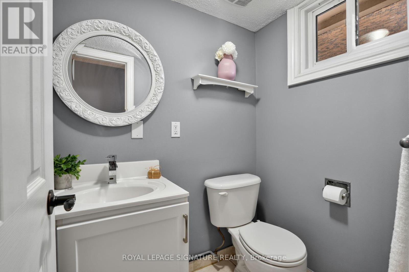 53 Poets Walk Way, Toronto, Ontario  M2J 4V2 - Photo 19 - C13128288