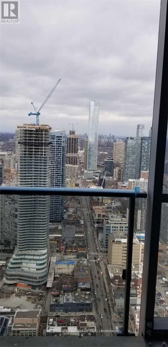 5703 - 7 Grenville Street, Toronto, Ontario  M4Y 0E9 - Photo 10 - C13128340