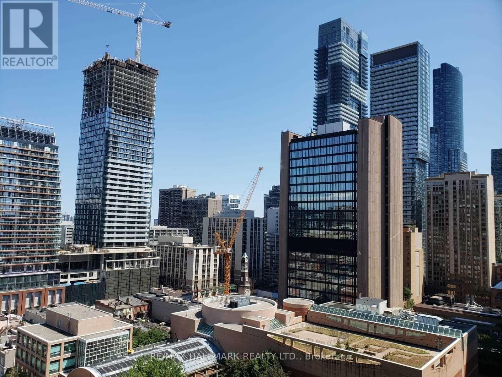 1608 - 909 Bay Street, Toronto, Ontario  M5S 3G2 - Photo 3 - C13128356