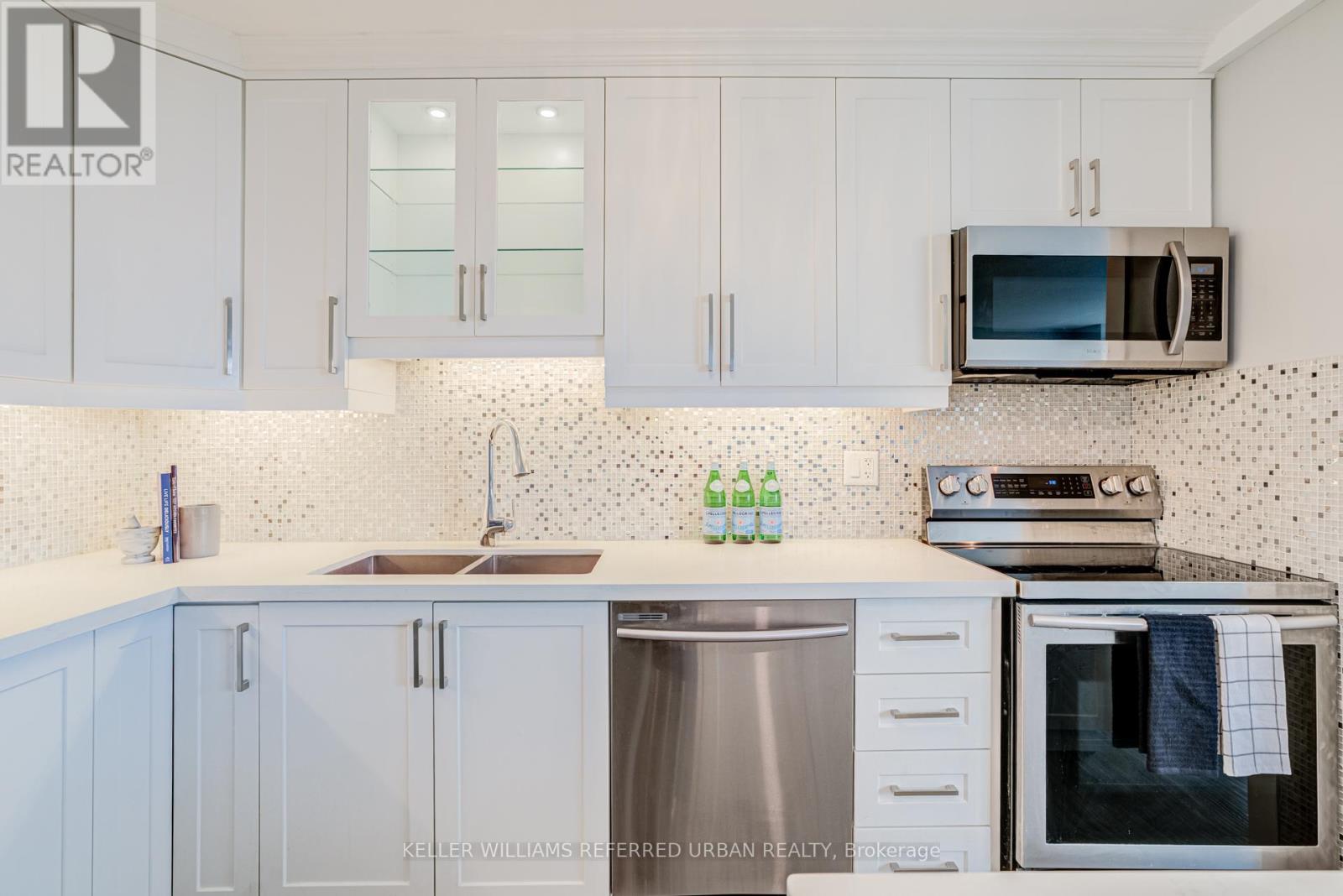 1417 - 10 Edgecliff Golfway, Toronto, Ontario  M3C 3A3 - Photo 6 - C13128306