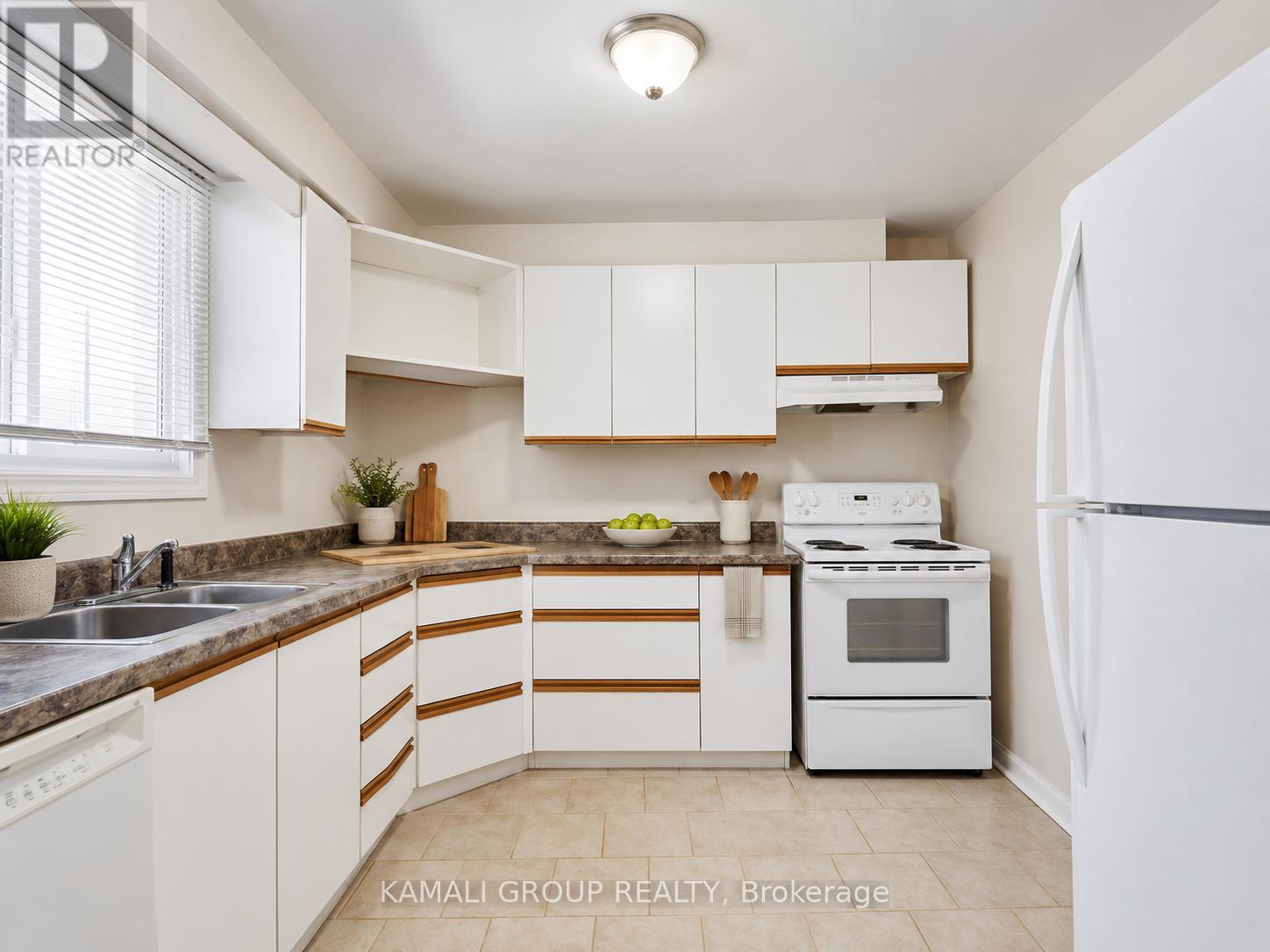 Main - 363 Grandview Street S, Oshawa, Ontario  L1H 7E1 - Photo 4 - E13122356