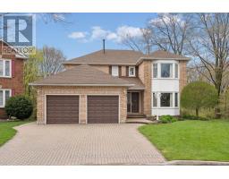 17 MULLHOLLAND COURT, Clarington, Ontario