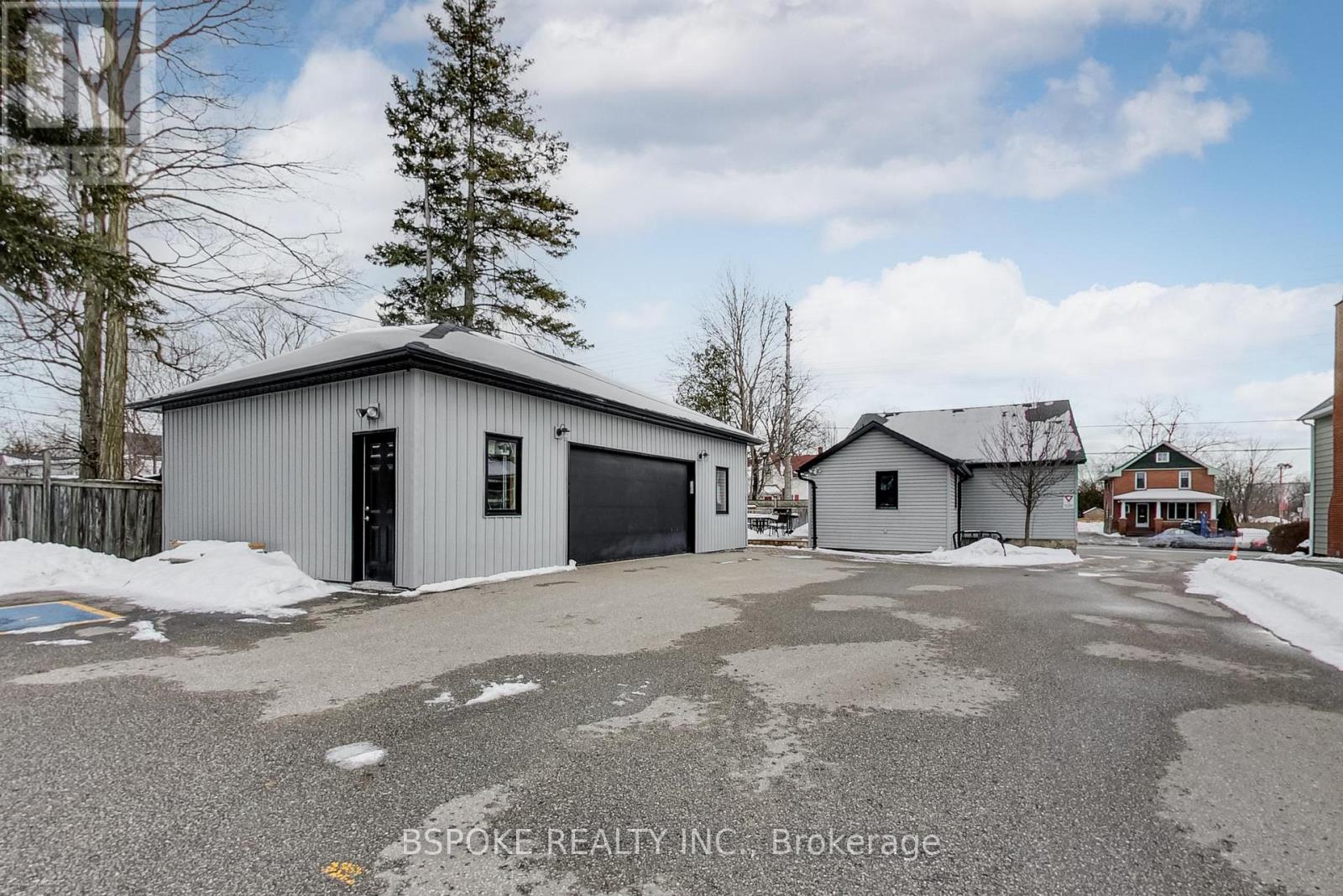578 Kingston Road W, Ajax, Ontario  L1T 3A2 - Photo 39 - E13128042