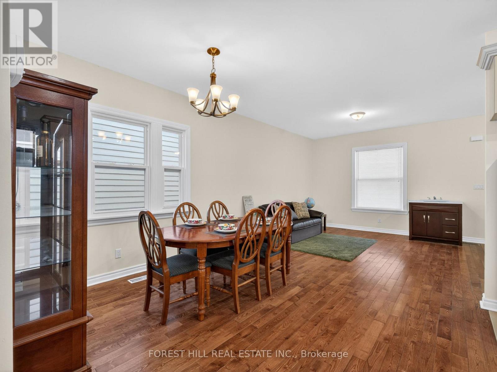 351 Woodfield Road, Toronto, Ontario  M4L 2W9 - Photo 11 - E13128046
