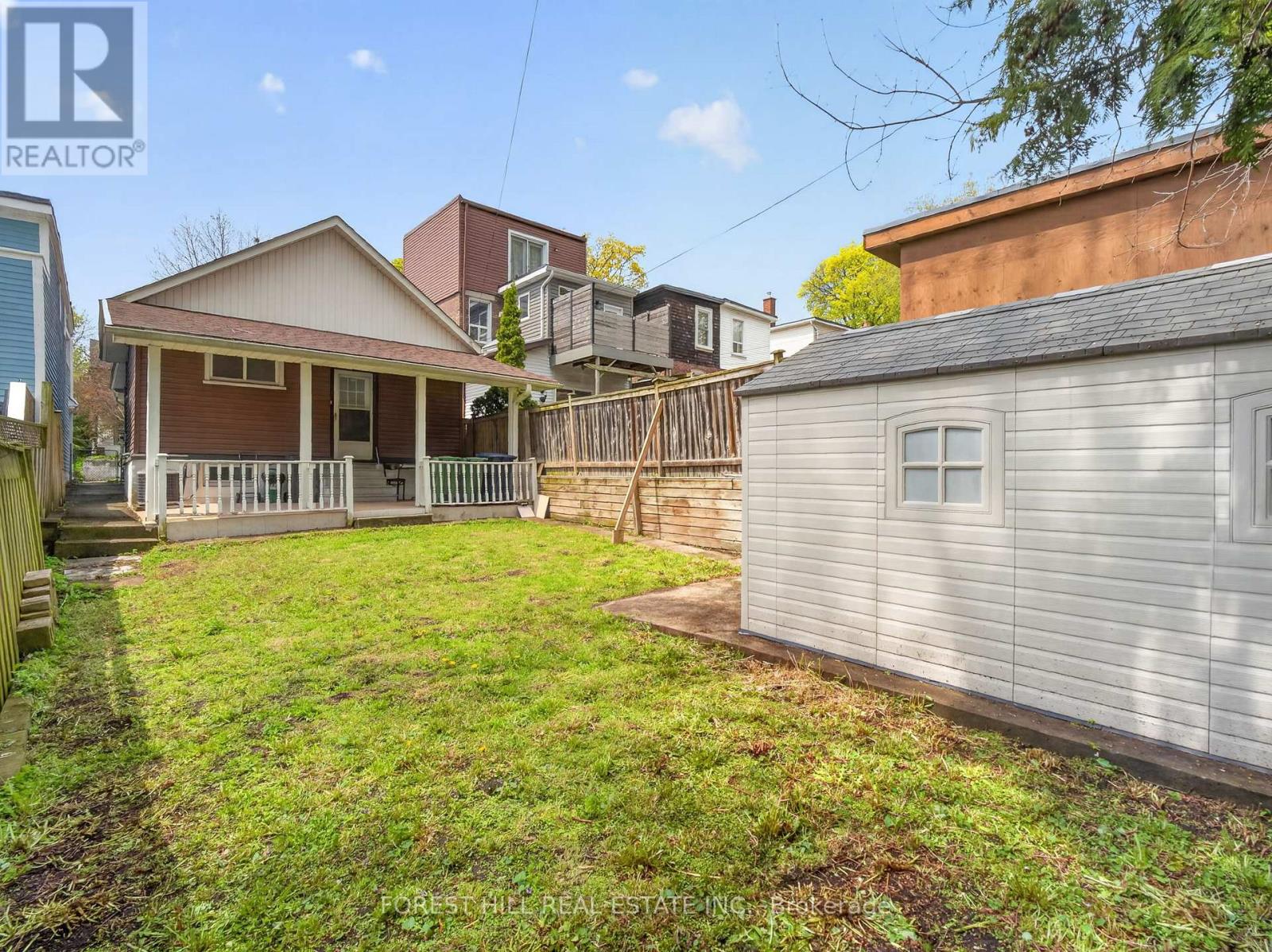 351 Woodfield Road, Toronto, Ontario  M4L 2W9 - Photo 34 - E13128046