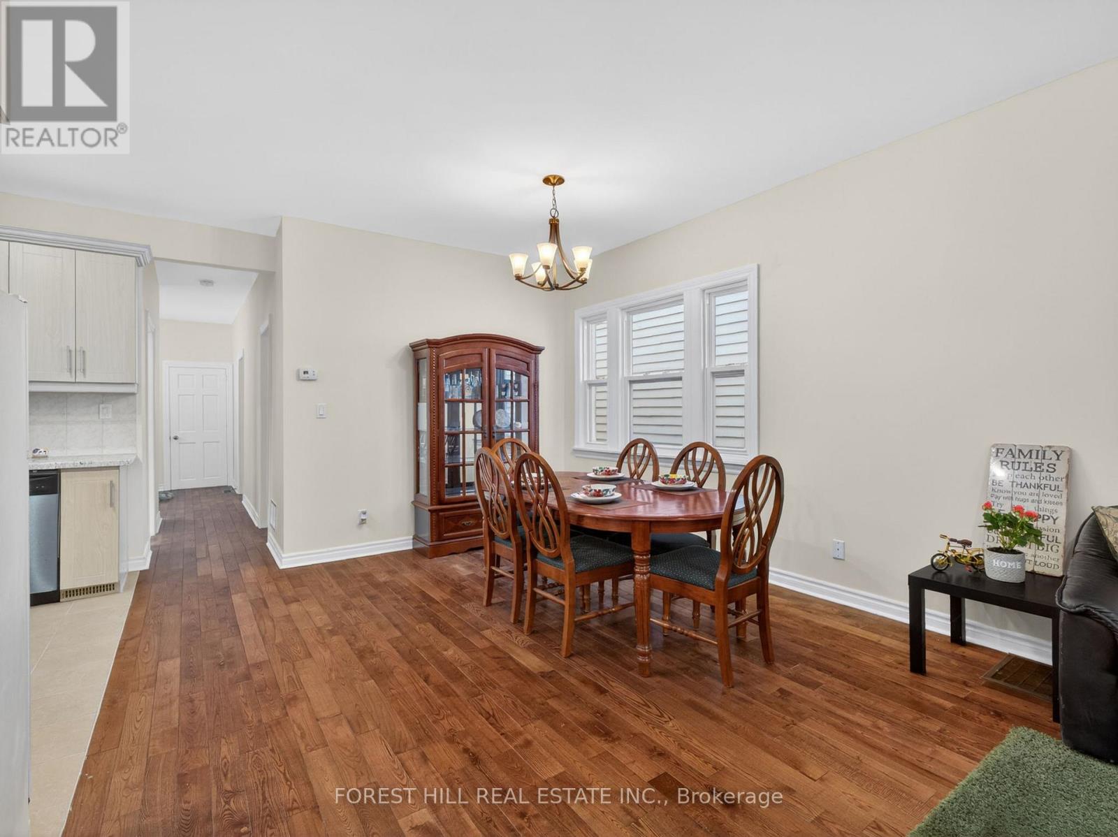 351 Woodfield Road, Toronto, Ontario  M4L 2W9 - Photo 9 - E13128046