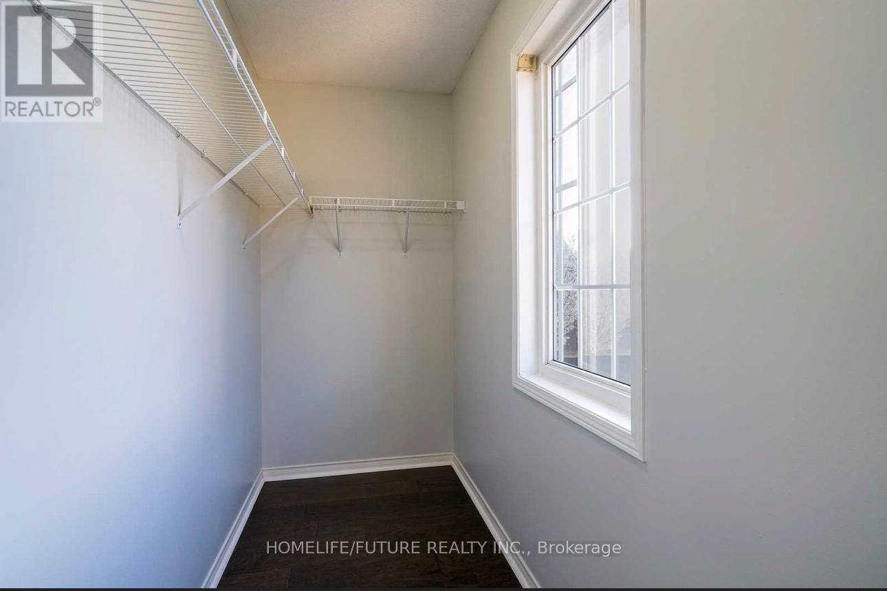 9 Jessett Street, Ajax, Ontario L1T 0G4 - Photo 12 - E13128098