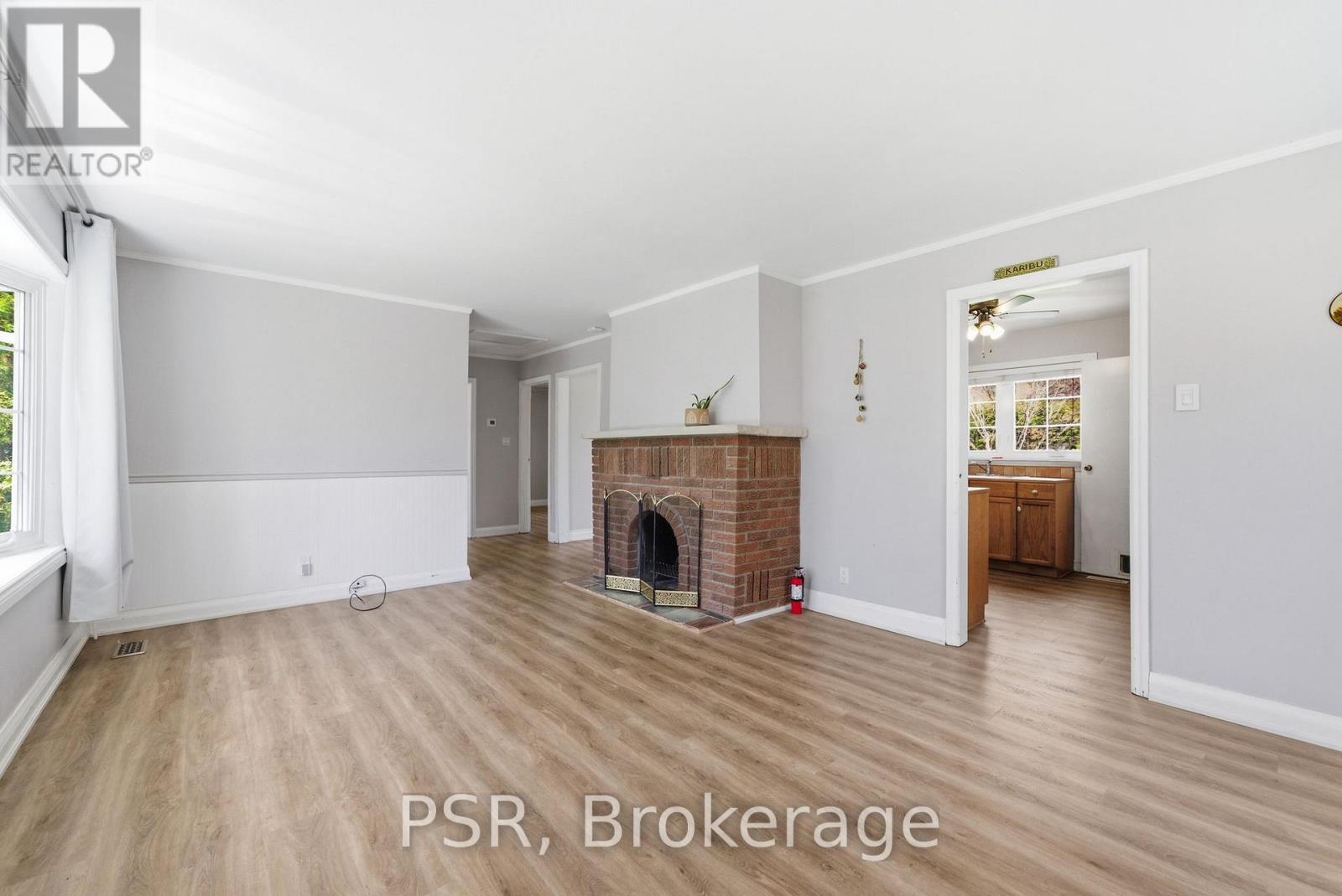 42 Jane Street, Clarington, Ontario  L1C 1G1 - Photo 3 - E13128142