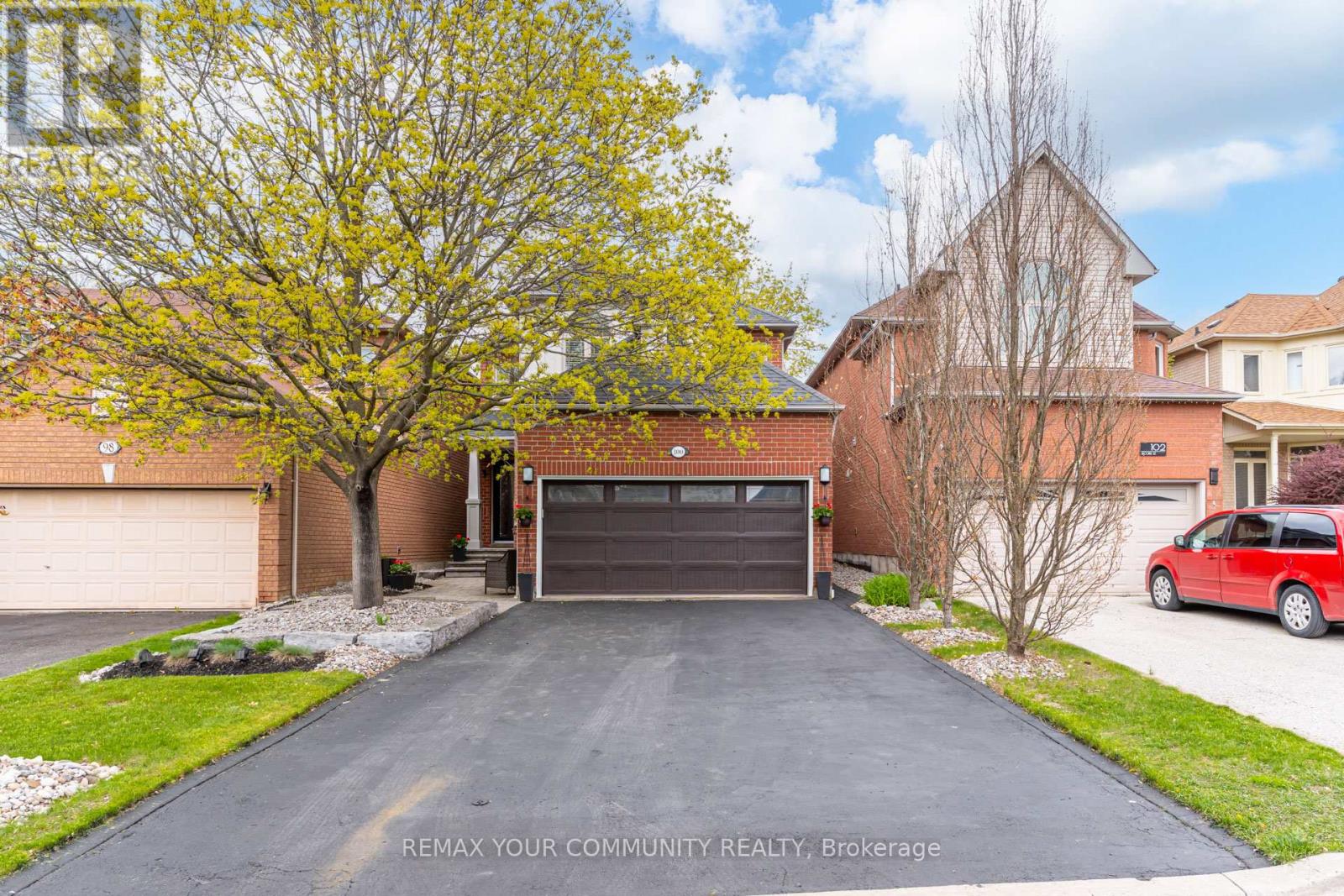 100 SECORD STREET, Pickering, Ontario