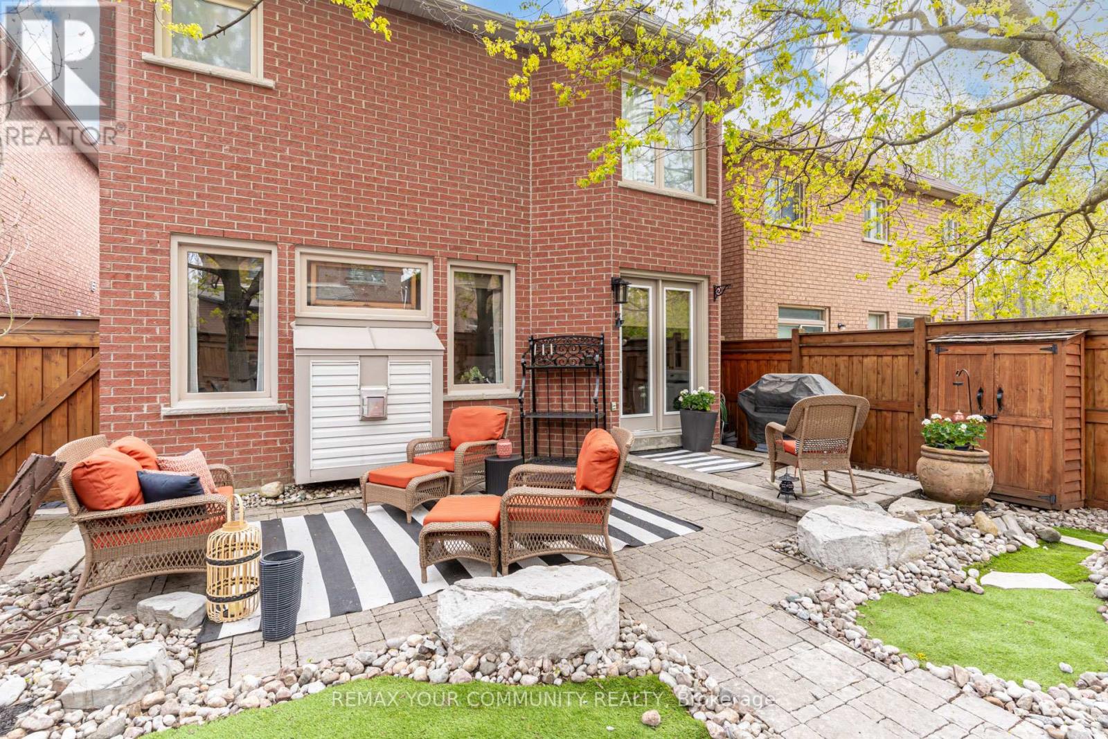100 Secord Street, Pickering, Ontario  L1V 6V6 - Photo 26 - E13128214
