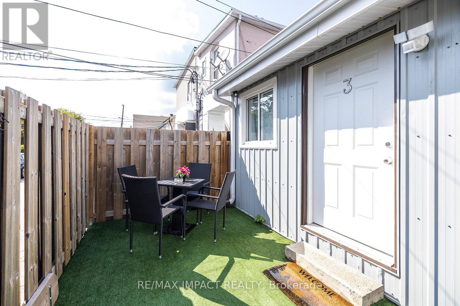 43.5 KING STREET E, Clarington, Ontario