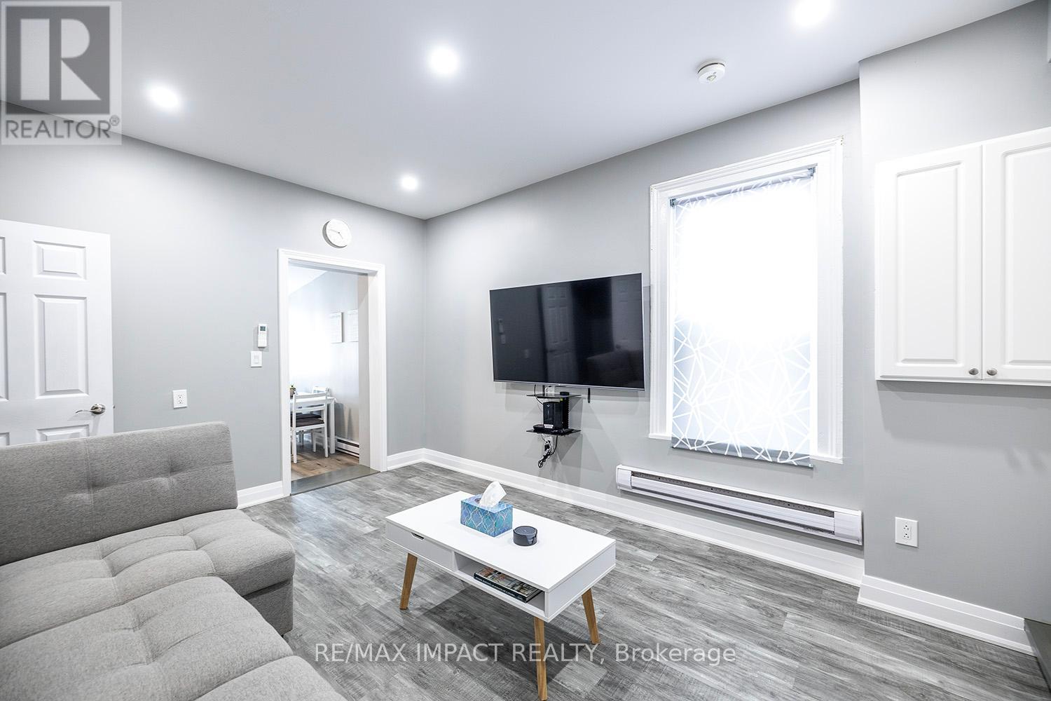 43.5 King Street E, Clarington, Ontario  L1C 1N1 - Photo 4 - E13128374