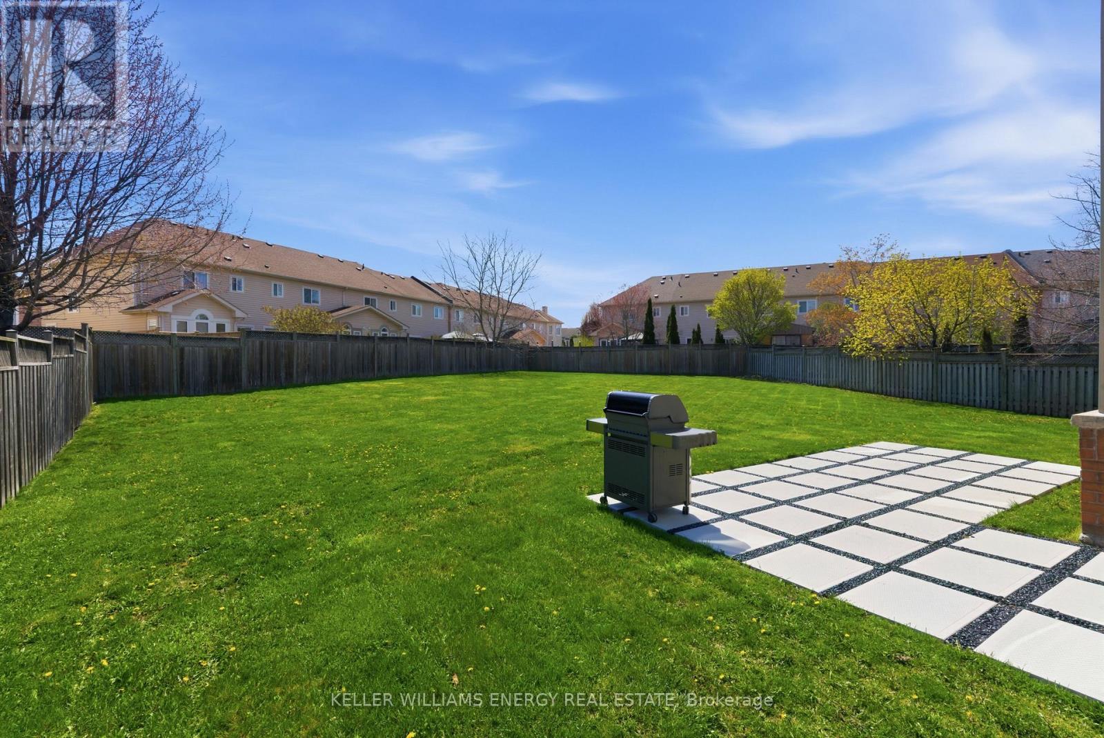 19 Shelter Bay Court, Whitby, Ontario  L1N 9P5 - Photo 47 - E13128056