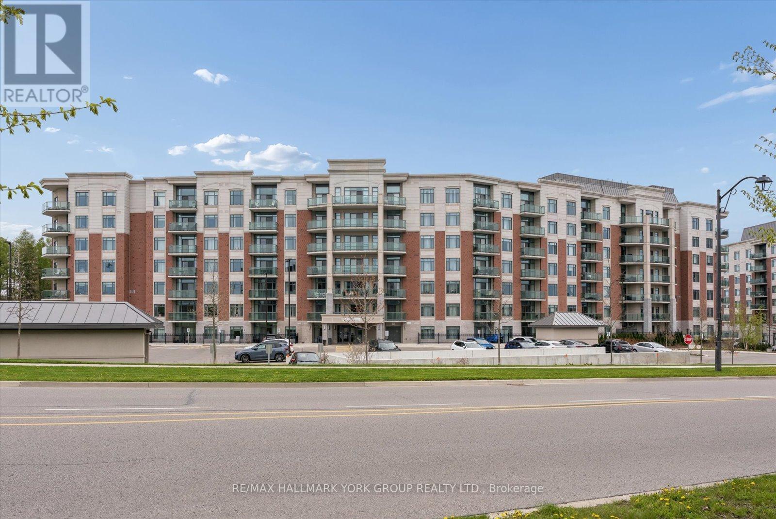 402 - 460 William Graham Drive, Aurora, Ontario  L4G 1X9 - Photo 2 - N13127960
