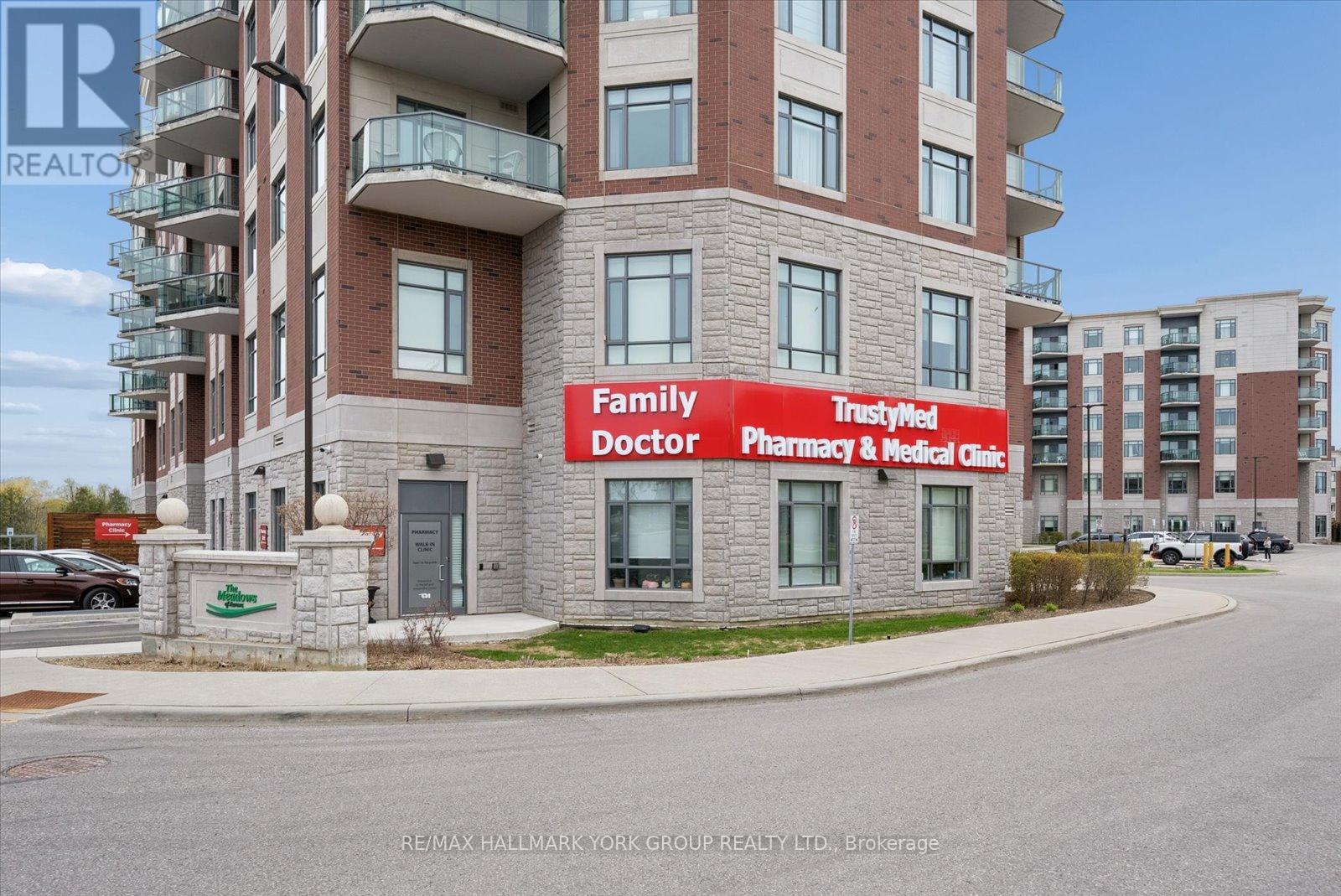 402 - 460 William Graham Drive, Aurora, Ontario  L4G 1X9 - Photo 4 - N13127960