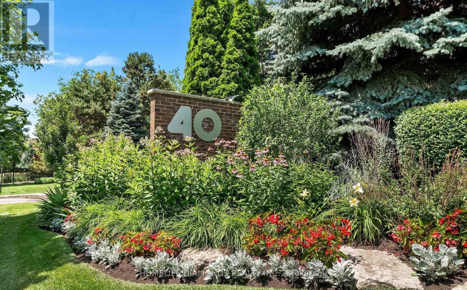 407 - 40 Baif Boulevard, Richmond Hill, Ontario  L4C 5M9 - Photo 4 - N13127998