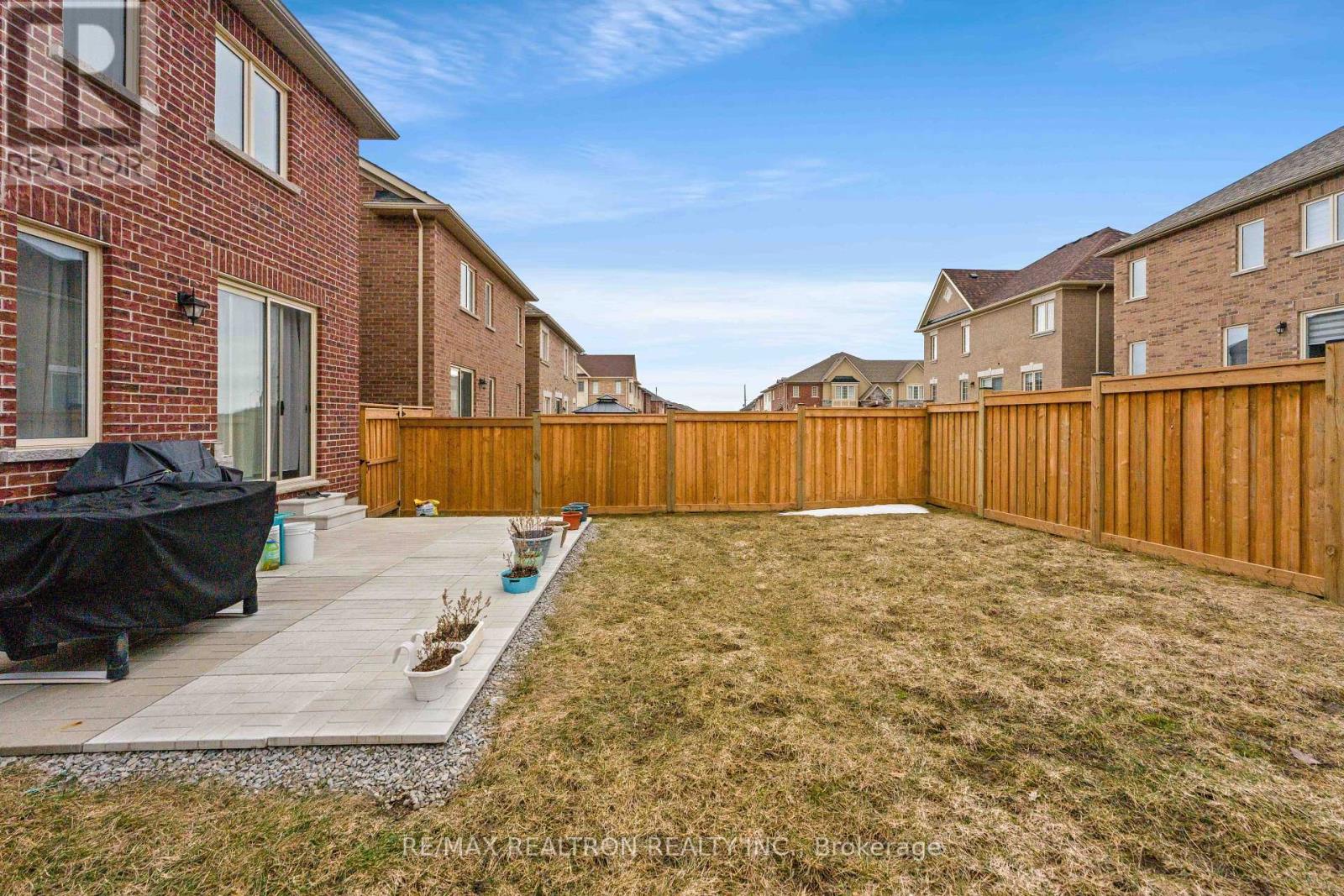 10 Neilly Terrace W, Bradford West Gwillimbury, Ontario  L3Z 4K9 - Photo 39 - N13128060