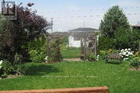 115 Cabinet Crescent, Vaughan, Ontario  L4L 6E6 - Photo 5 - N13128068