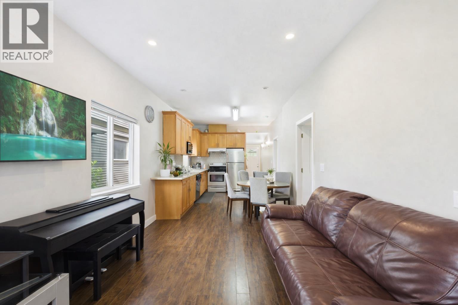 1011 Auckland Street, New Westminster, British Columbia  V3M 1K9 - Photo 8 - R3122392
