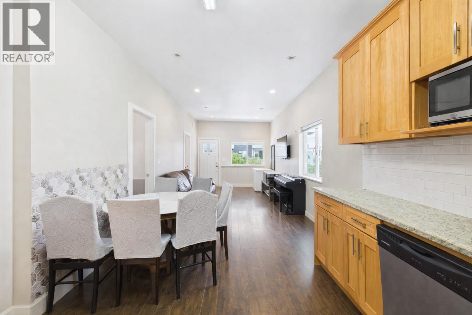 1011 Auckland Street, New Westminster, British Columbia  V3M 1K9 - Photo 10 - R3122392