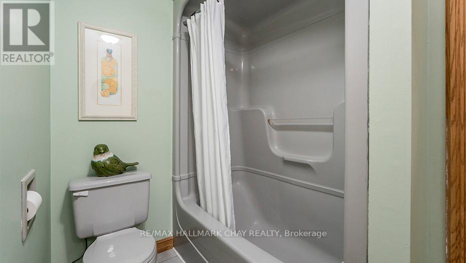 1084 Coughlin Road W, Springwater, Ontario  L9X 1B1 - Photo 21 - S13128168