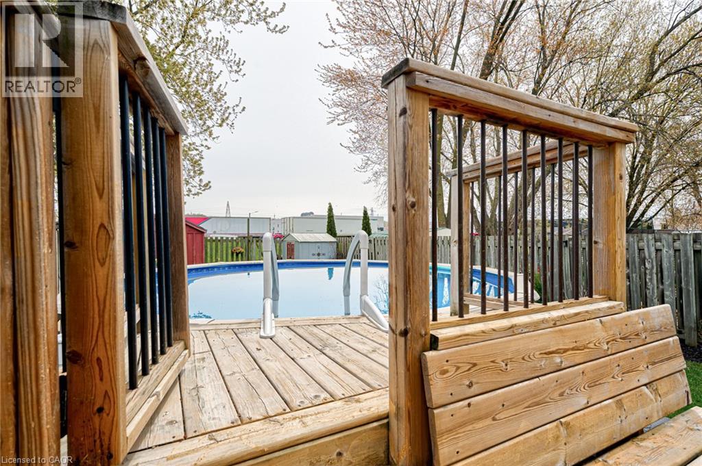 105 Maple Avenue, Stratford, Ontario  N5A 7G8 - Photo 6 - 40828931