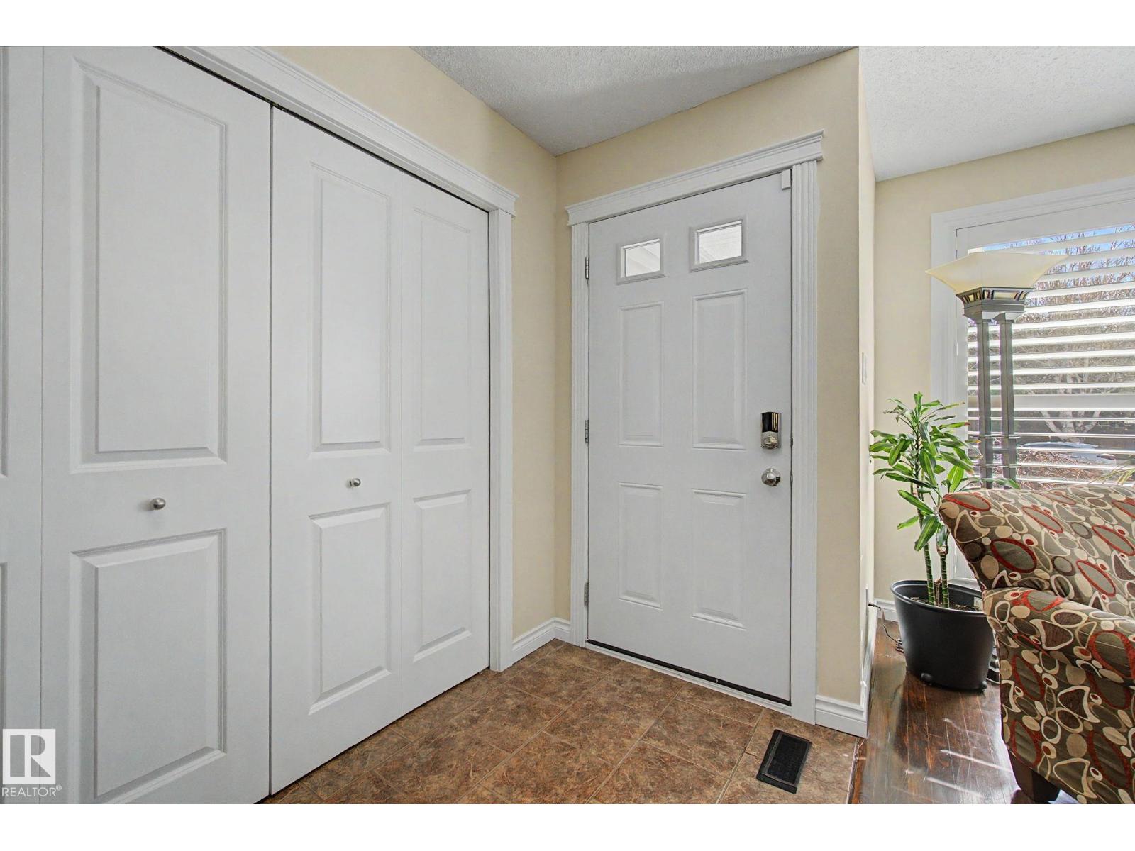 42 Woodlake Rd, Sherwood Park, Alberta  T8A 4B7 - Photo 3 - E4487508