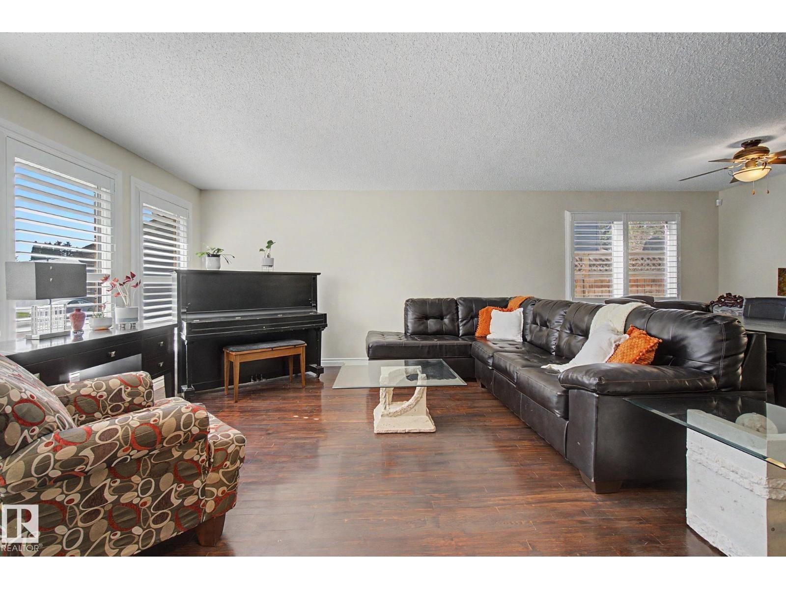 42 Woodlake Rd, Sherwood Park, Alberta  T8A 4B7 - Photo 5 - E4487508