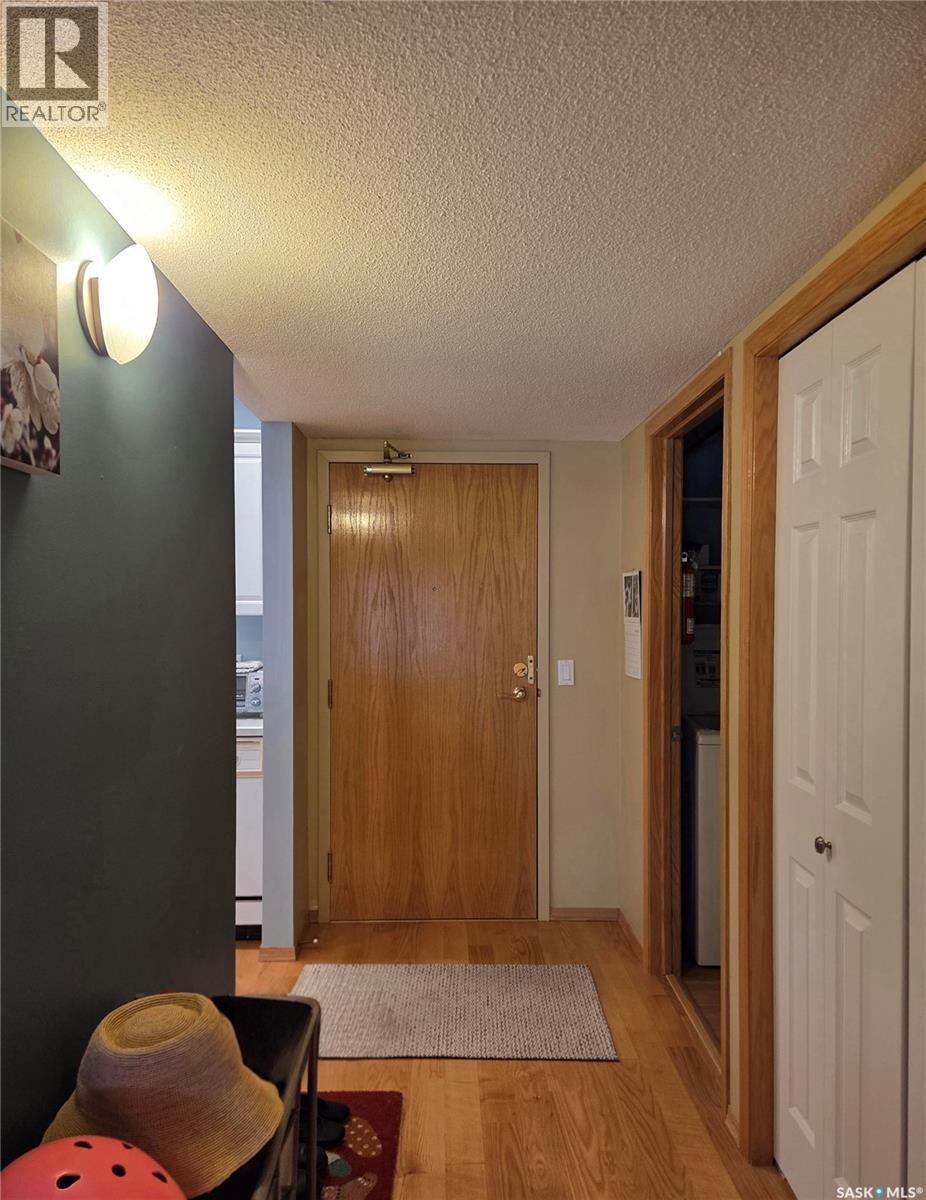 205 2244 Smith Street, Regina, Saskatchewan  S4P 2P4 - Photo 5 - SK035824