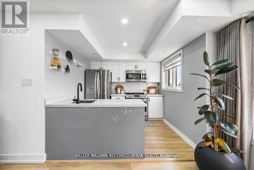 14 - 2335 Sheppard Avenue W, Toronto, Ontario  M9M 0B6 - Photo 22 - W13127966