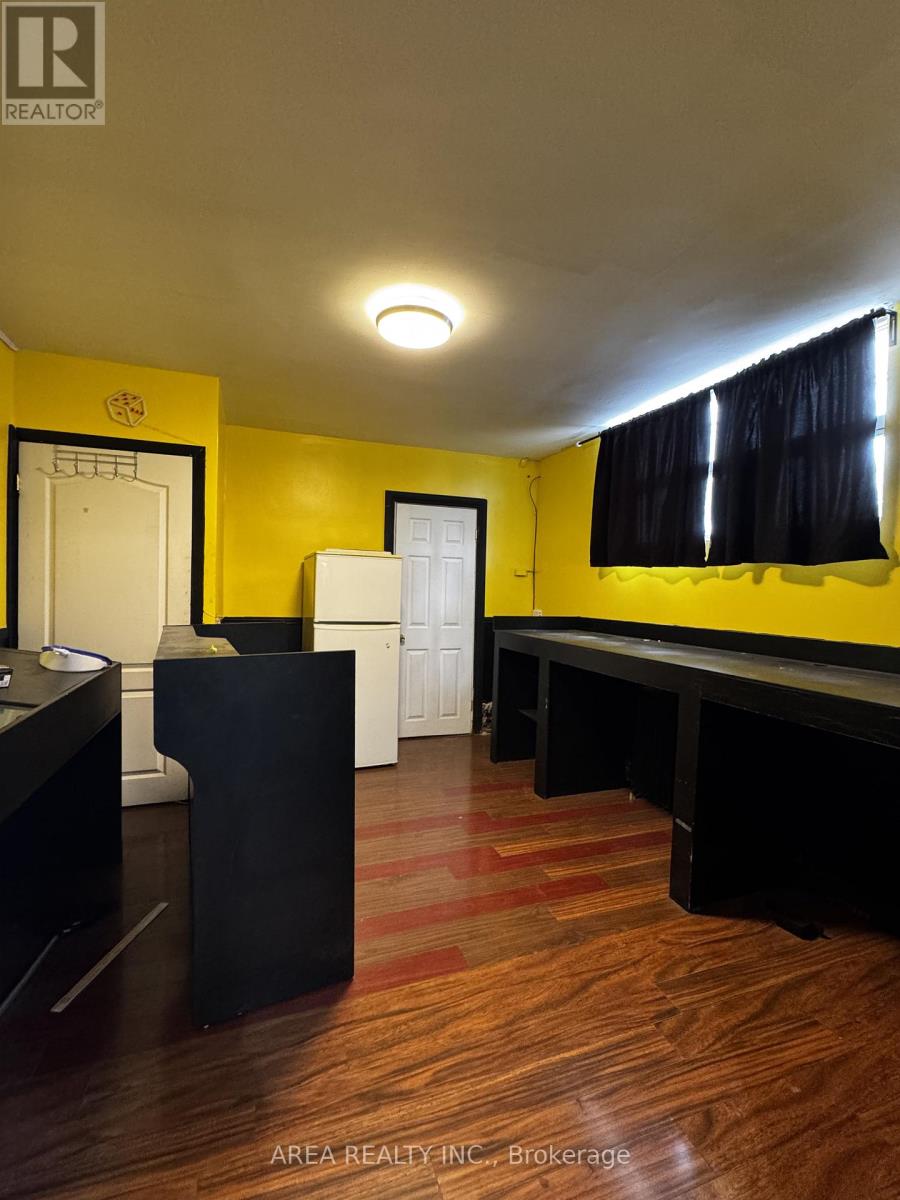 2 - 783 Lawrence Avenue W, Toronto, Ontario M6A 1C2 - Photo 11 - W13127990