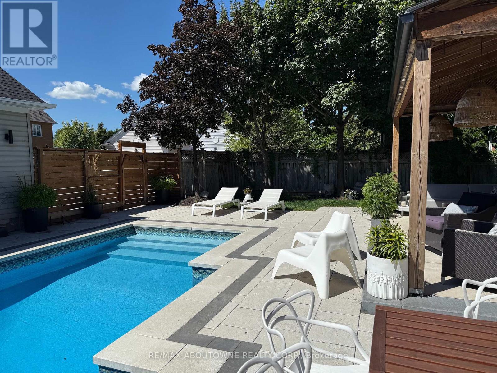 2500 Sixth Line, Oakville, Ontario  L6H 5Z8 - Photo 43 - W13128082