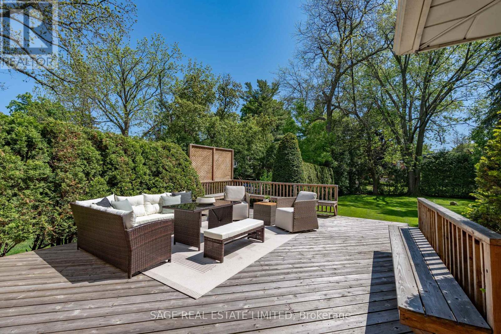 172 Burnhamthorpe Road, Toronto, Ontario  M9A 1H6 - Photo 9 - W13128116